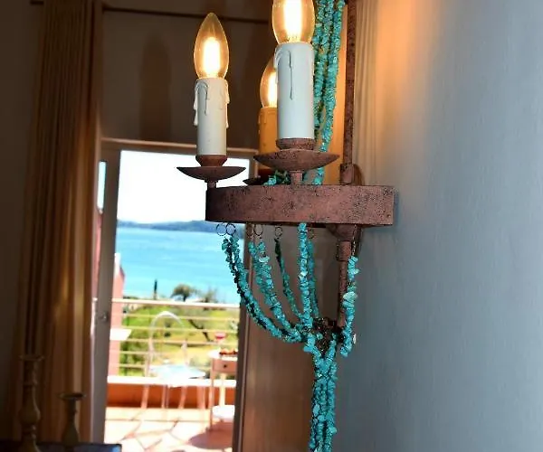 Апартаменты Perigiali Нидри