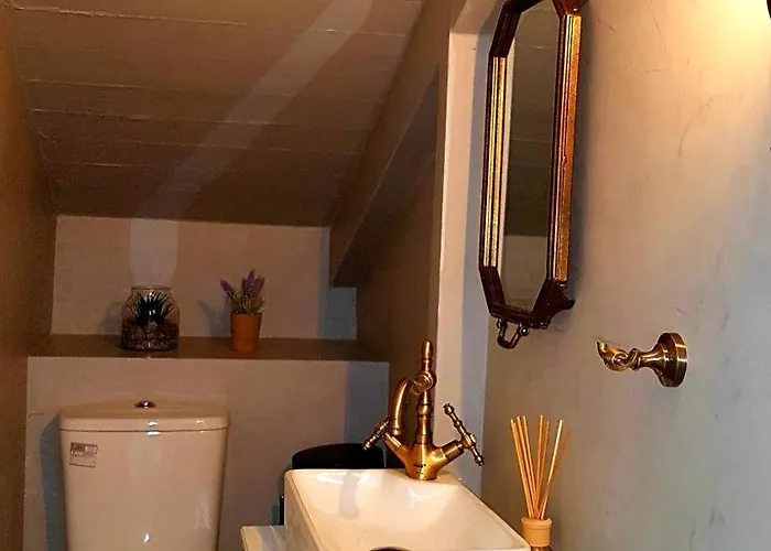 Апартаменты Perigiali